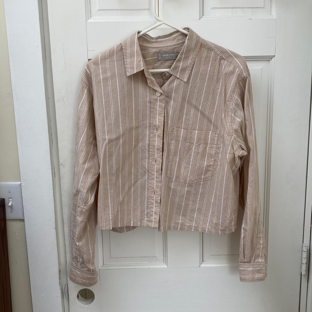 Everlane square silky cotton cropped button down